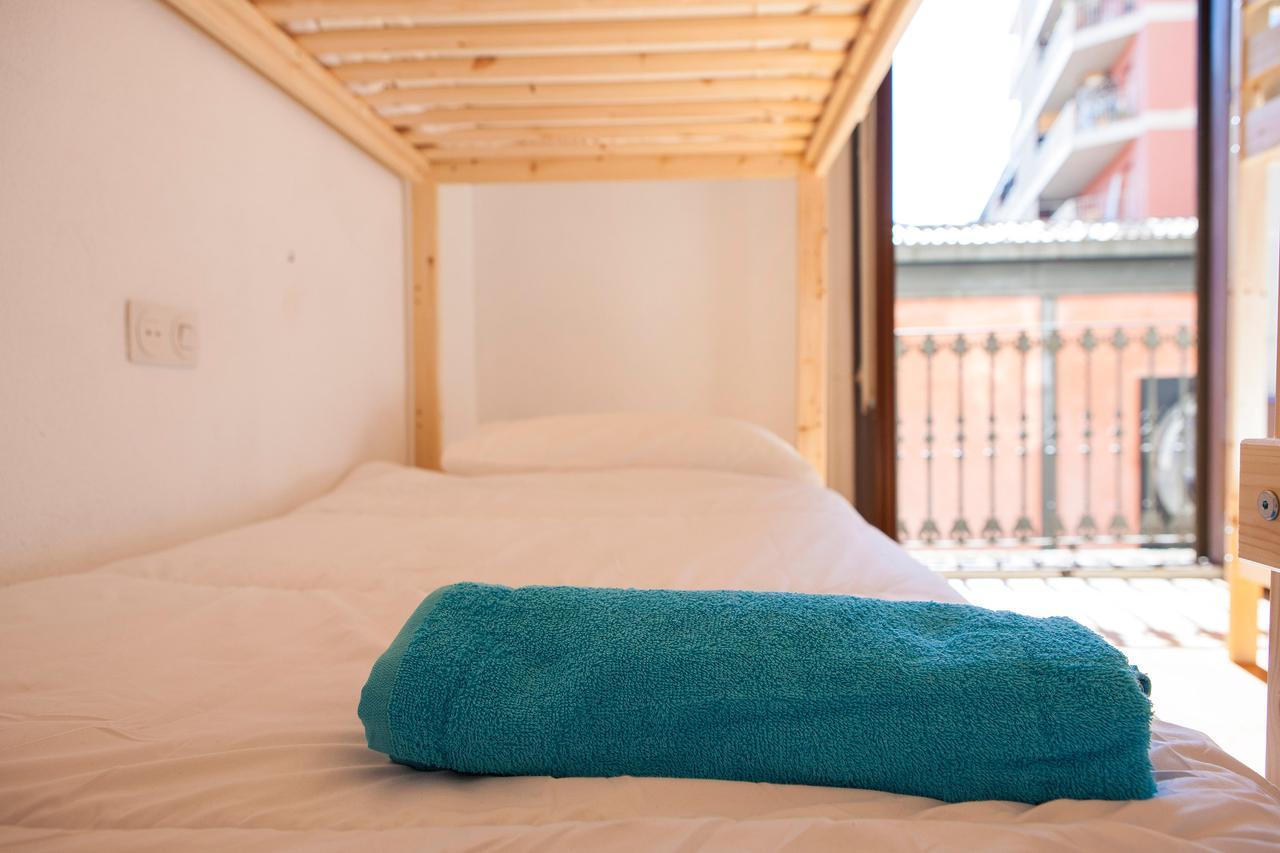 Bed In Girona Bed & Breakfast Exterior photo