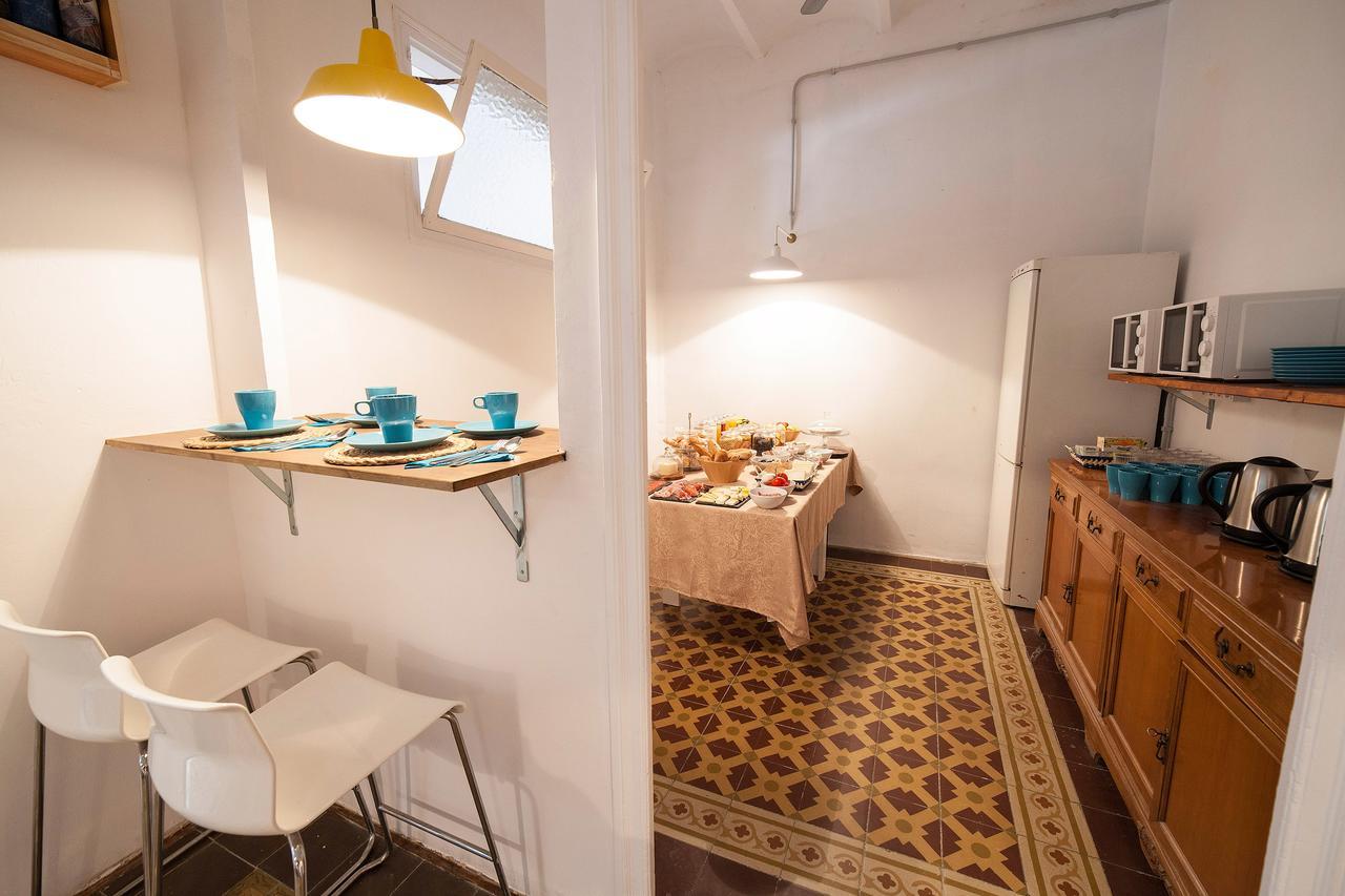 Bed In Girona Bed & Breakfast Exterior photo